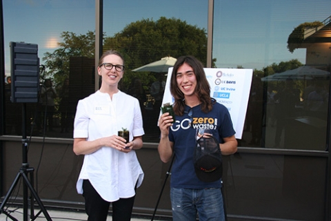 Graduate student Brandi McKuin and fellow Carbon Slam competitor Robert Arlen, from UC Davis