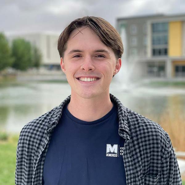 the college tour highlighting uc merced student Braydon Hart