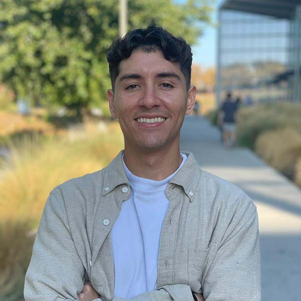 the college tour highlighting uc merced student Isaac Fuerte